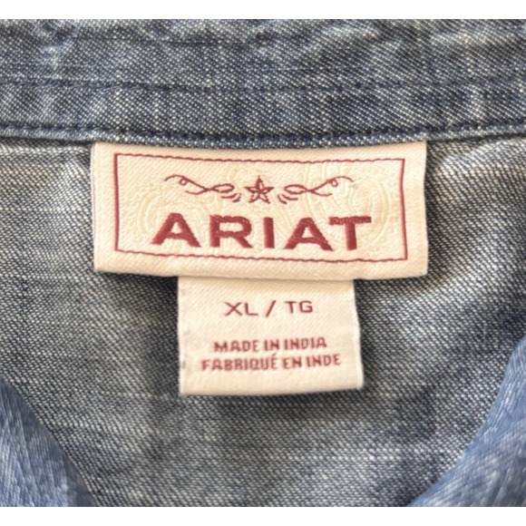 Ariat Denim Western Shirt Women’s XL Embroidered Cowgirl Back Rodeo Ranch - Picture 8 of 9